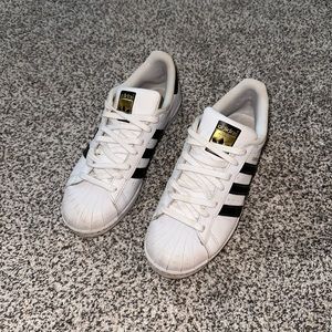 Women’s Adidas Superstars size 9